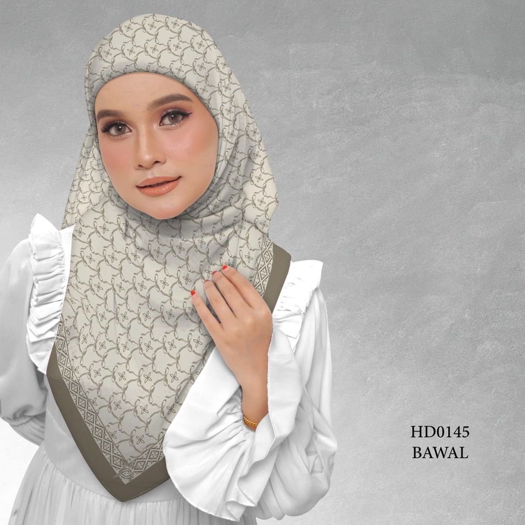 Tudung Bawal (Square Hijab) in HD0145
