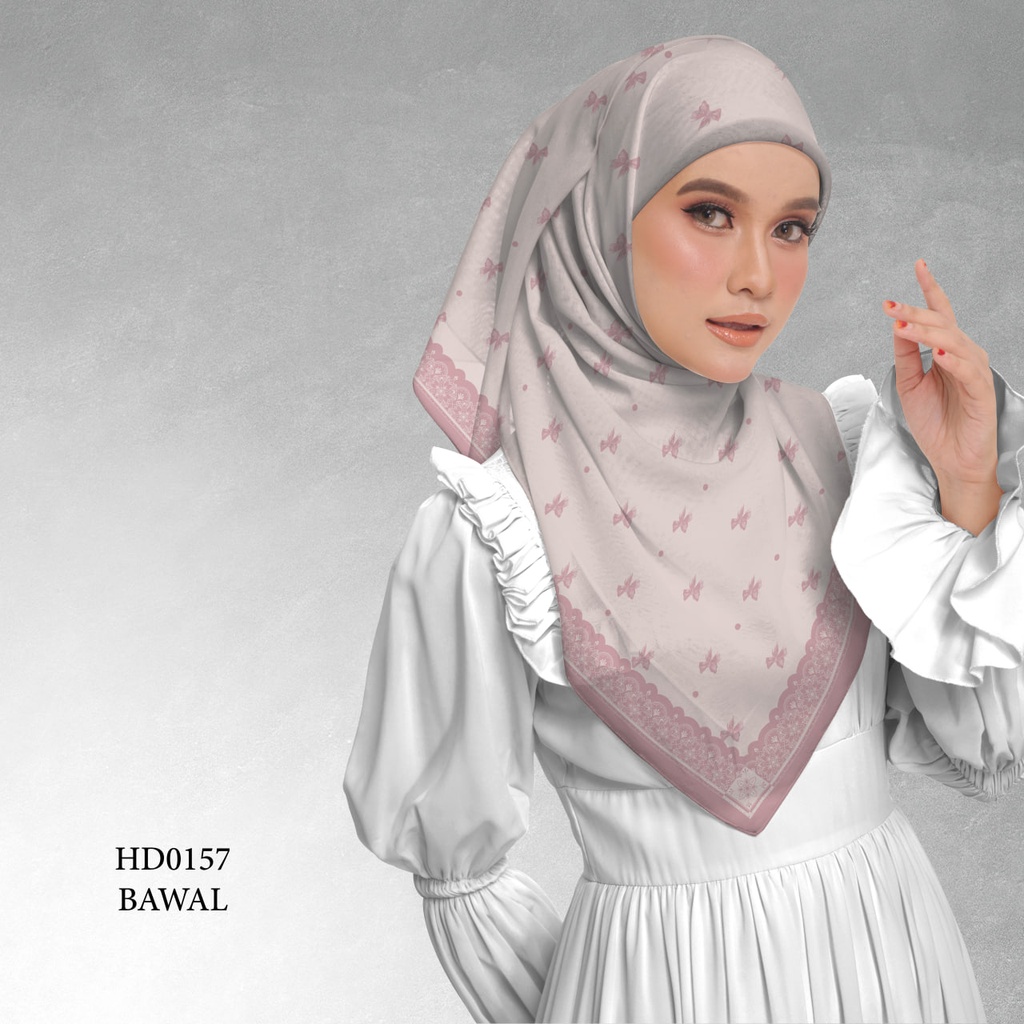 Tudung Bawal (Square Hijab) in HD0157